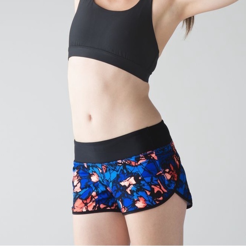 LULULEMON Speed Shorts